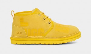 Cizme Ugg Neumel Scatter Grafice Barbati Galbeni | 0124GVQFA