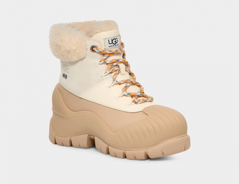 Cizme Ugg Adiroam Hiker Dama Kaki Albi | 2537DRYSZ