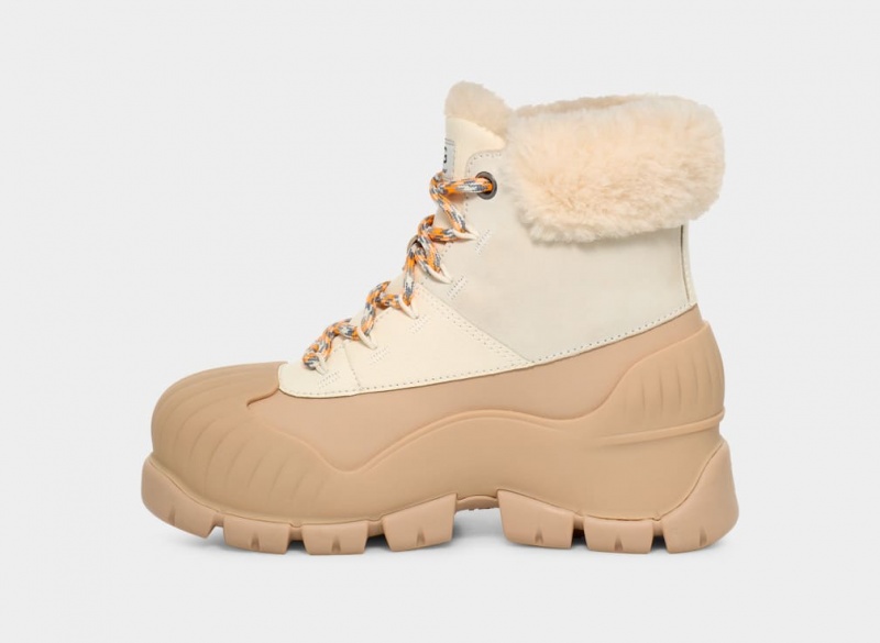 Cizme Ugg Adiroam Hiker Dama Kaki Albi | 2537DRYSZ