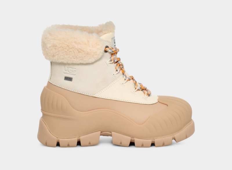 Cizme Ugg Adiroam Hiker Dama Kaki Albi | 2537DRYSZ