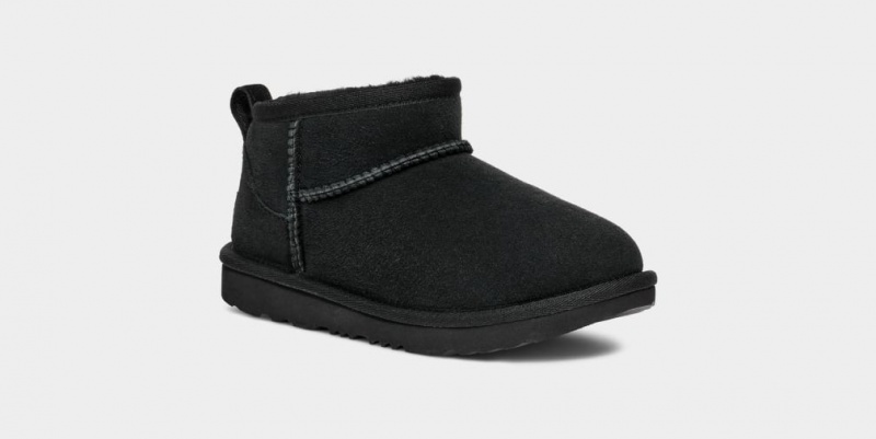 Cizme Ugg Clasici Ultra Mini Copii Negrii | 1082WSCJP