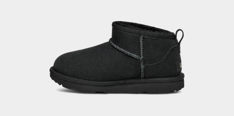 Cizme Ugg Clasici Ultra Mini Copii Negrii | 1082WSCJP