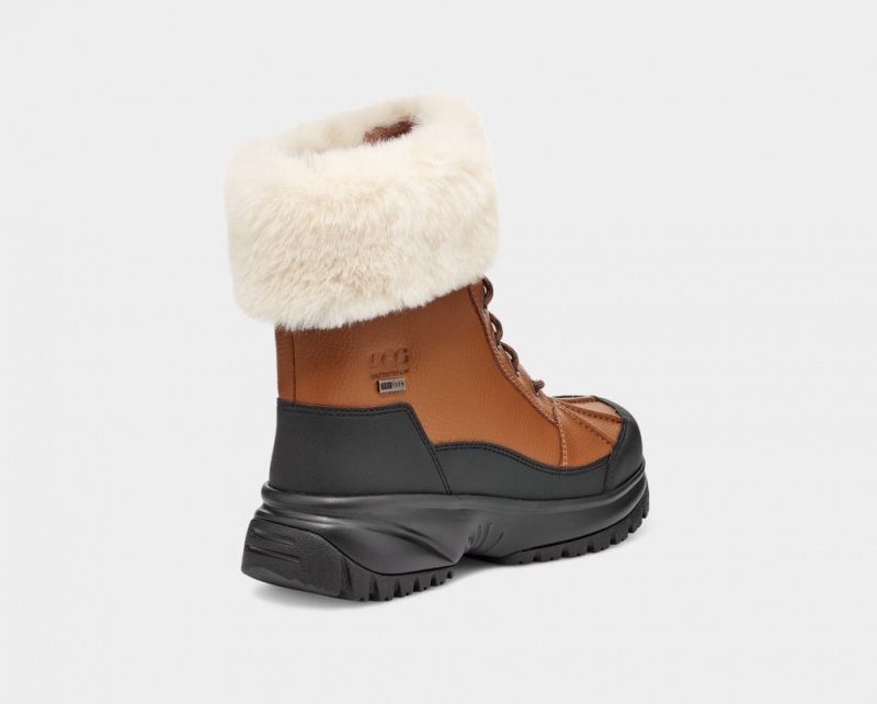 Cizme Ugg Yose Fluff Dama Maro | 1438QXNUO