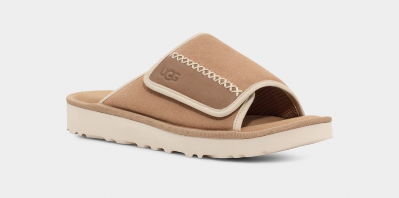 Slapi Ugg Goldencoast Barbati Maro | 8240AYMCP